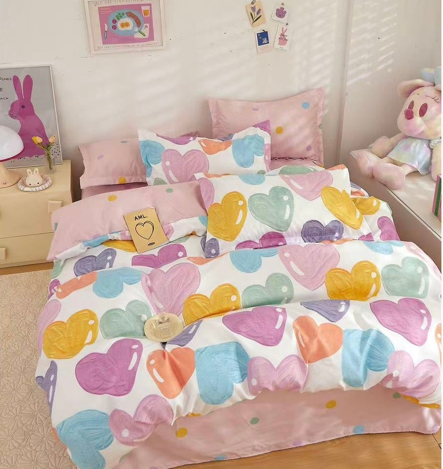 Lenjerie de pat dublu, Pucioasa, cearceaf normal sau cu elastic, Bumbac Finet, 6 piese, Roz cu inimioare, LJP36