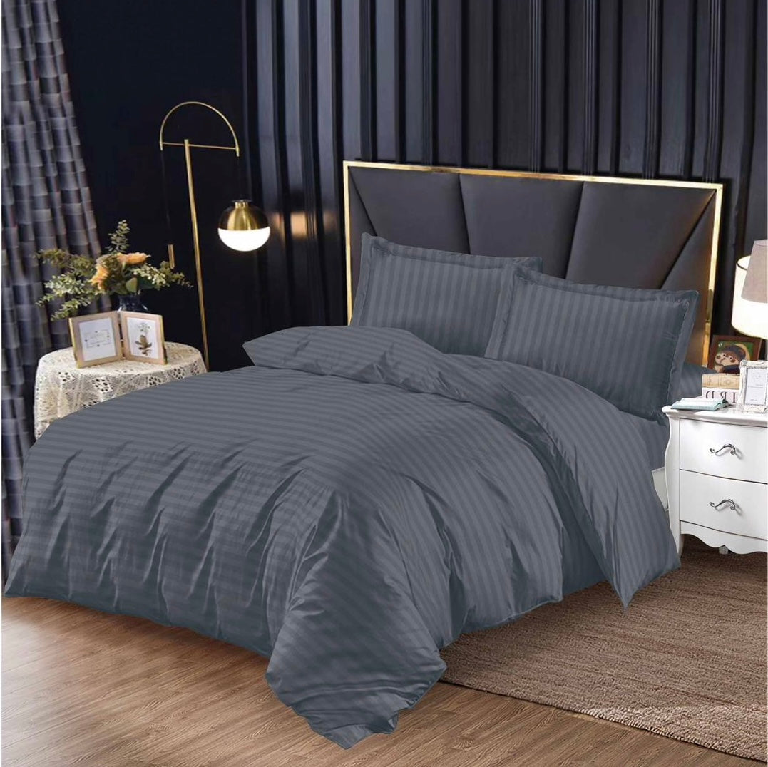 Lenjerie pat o persoana, cearceaf cu elastic 140x200, 4 piese, uni damasc, Gri, LPP04