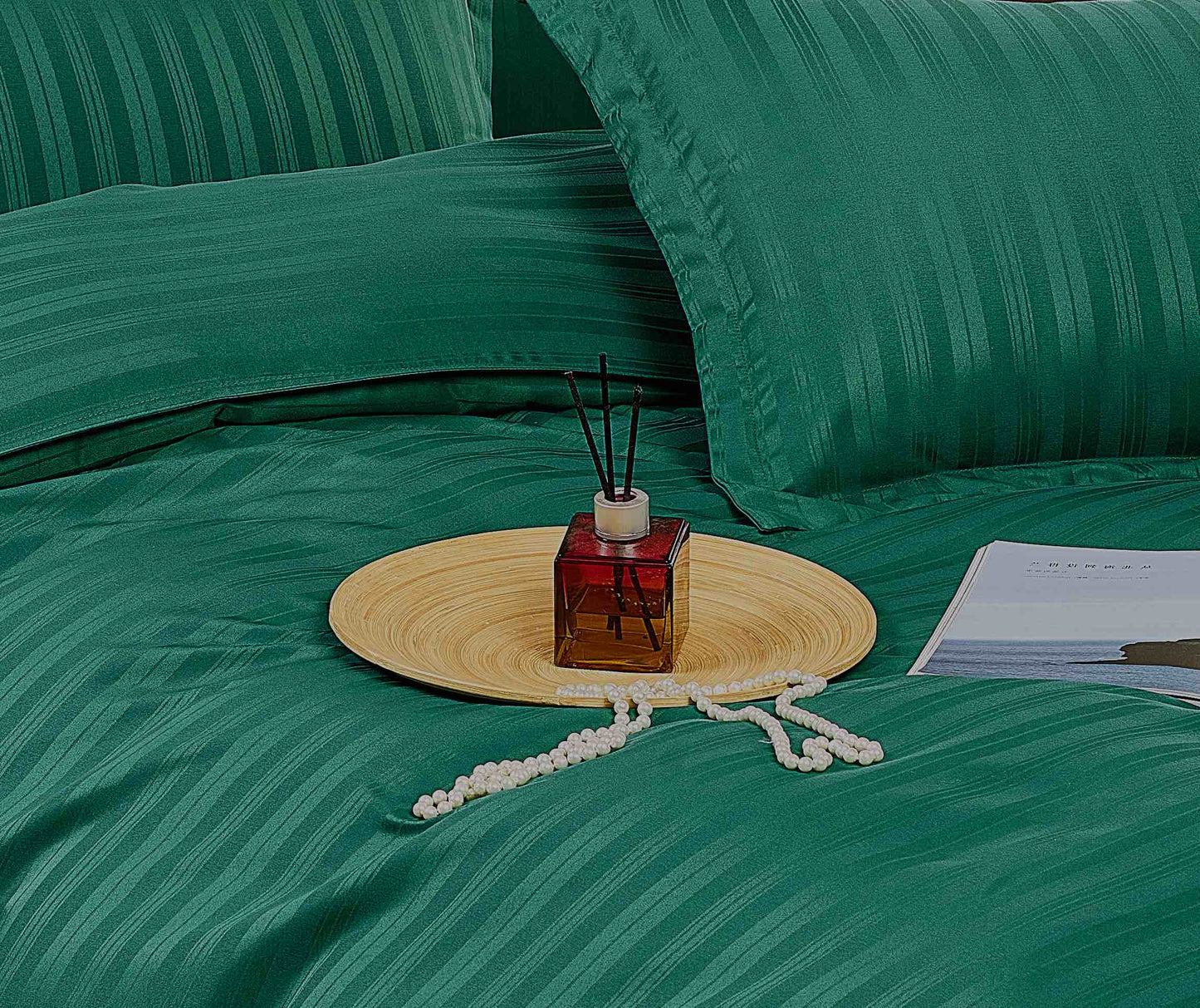 Lenjerie Horeca Deluxe, pat dublu, Damasc finetat , cearsaf normal, 6 piese , Verde-inchis, DAM003