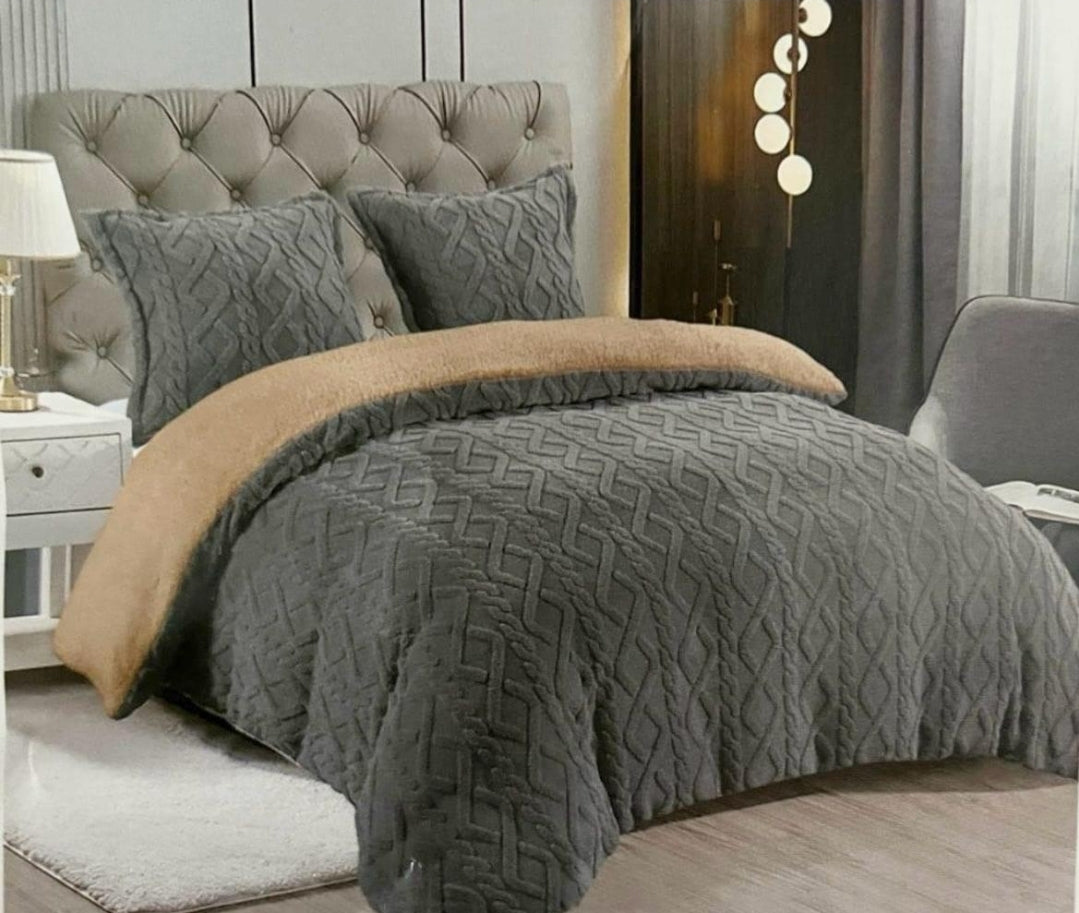Set Pilota Groasă cocolino Tricot cu blăniță si 2 fețe de pernă, Gri , PIL011