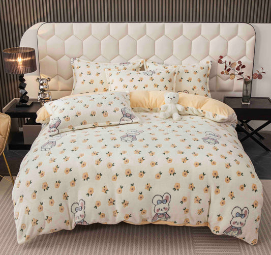 Lenjerie de pat dublu Cocolino , cearceaf cu elastic , 4 piese, floricele, Crem, LC16