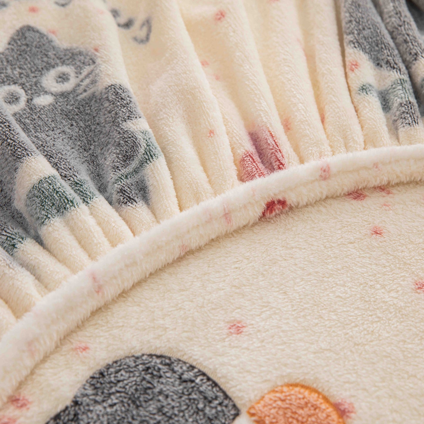 Husă groasa Cocolino cu elastic, pat dublu, 2 fețe de pernă, Pisicuțe, HPC49