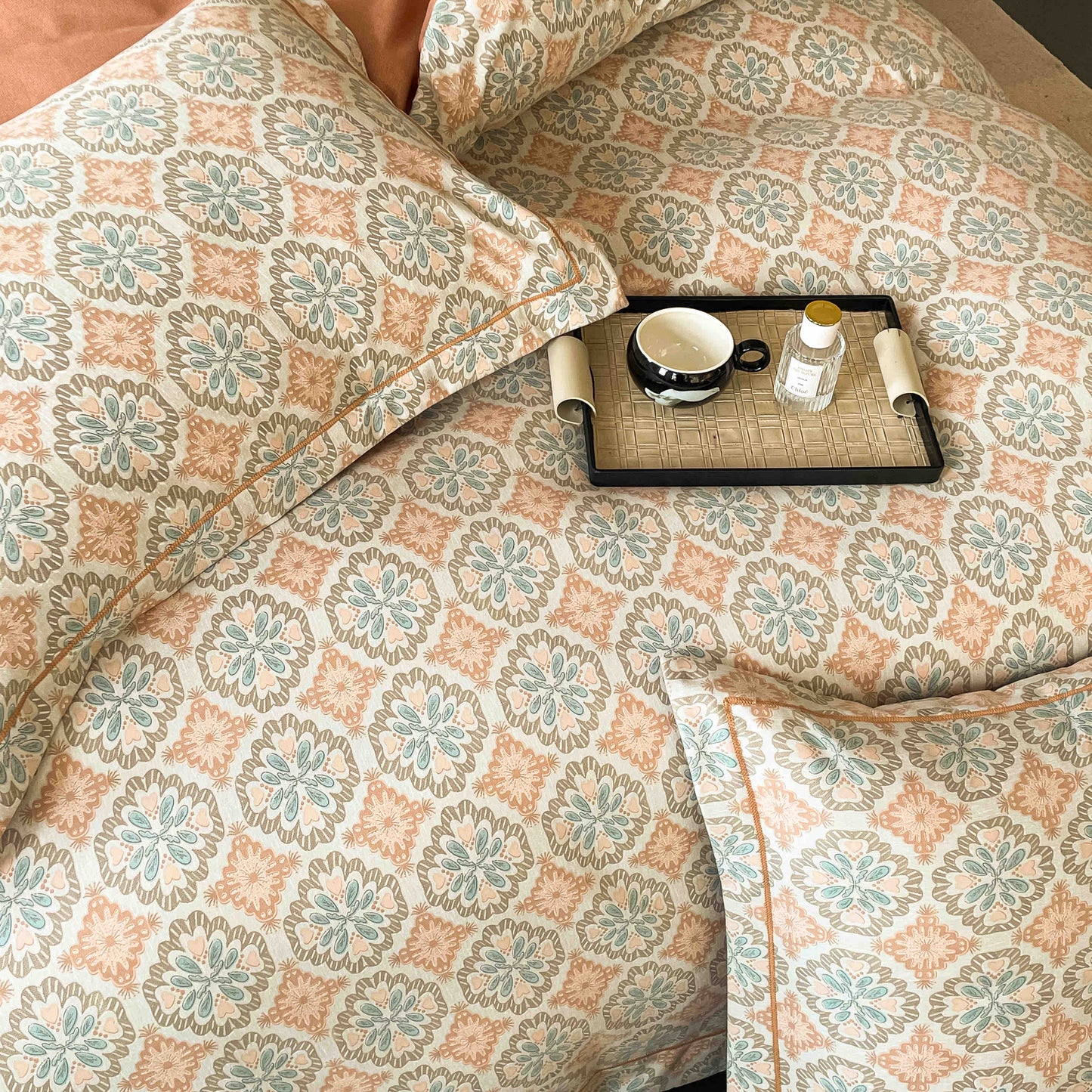 Lenjerie de Pat Dublu, Model Lux, Cutie Cadou, 6 Piese, Cearceaf cu Elastic, Bumbac, LJH-014