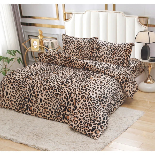 Lenjerie pat dublu Cocolino, 4 piese, super pufoasa, Maro, Animal print