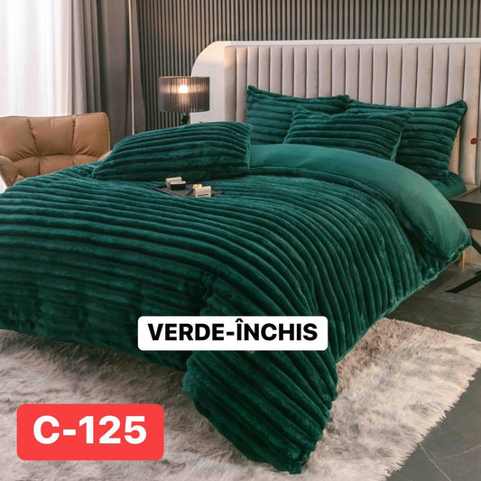 Lenjerie pat dublu Cocolino, blană de iepure artificială, Model Dungi, Cearsaf cu Elastic, Verde-Închis, C-125