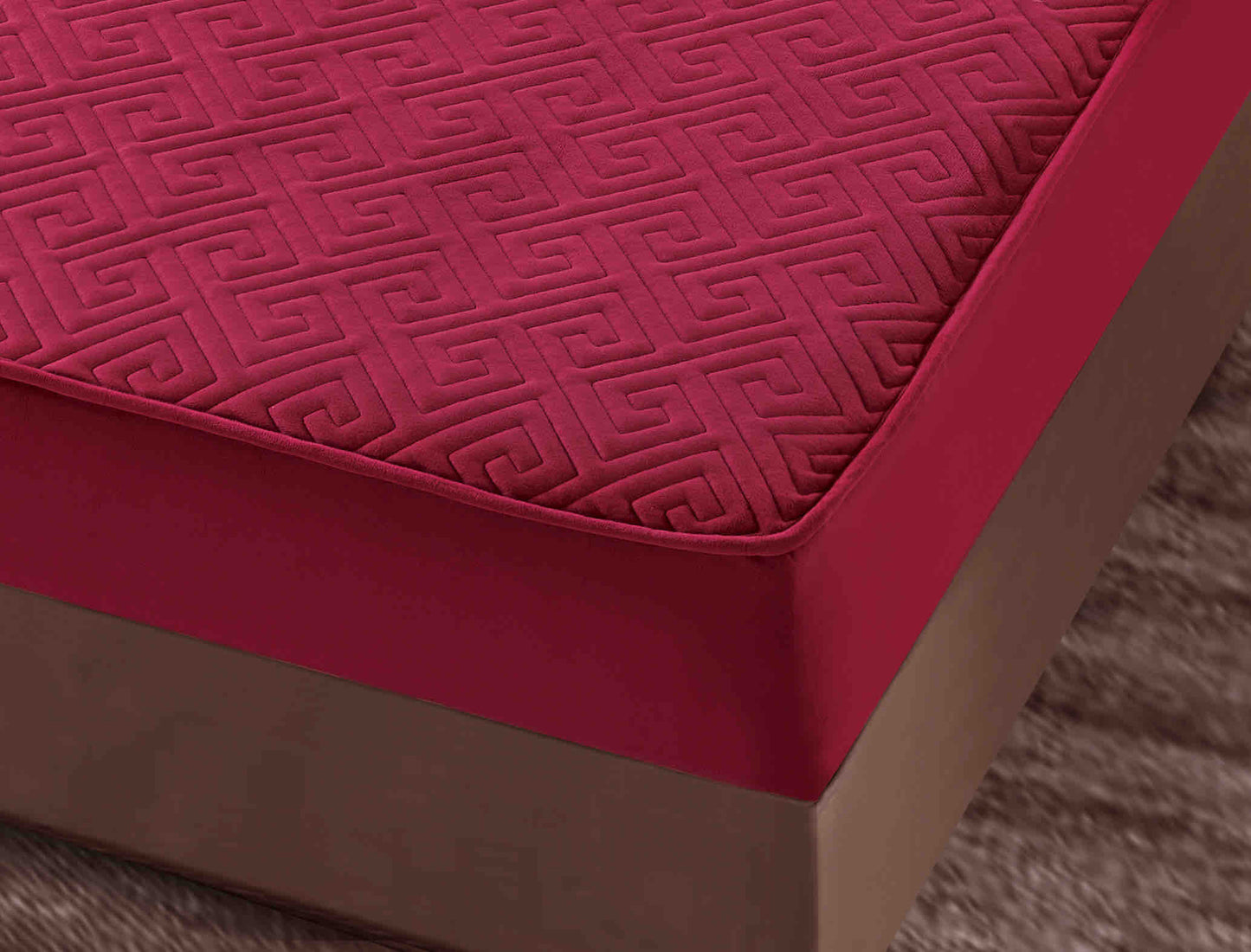 Husă Catifea TOPPER cu Elastic + 2 fețe de pernă, 160x200, Rosu . HT12